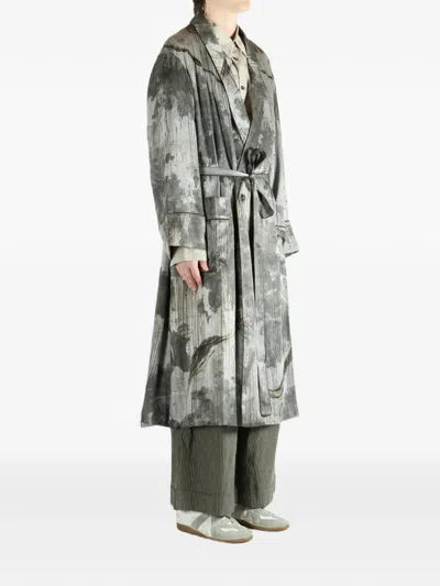 Ziggy Chen Printed Kimono In Gray
