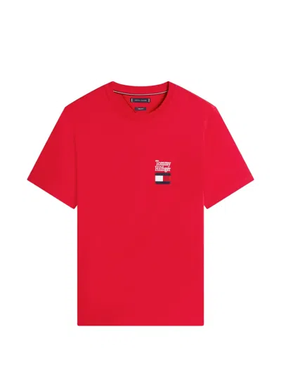 Tommy Hilfiger Logo-detail T-shirt In Red