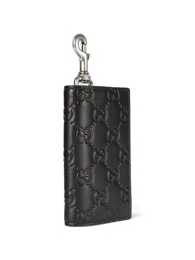 Gucci Embossed-pattern Keychain In Metallic