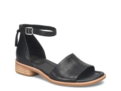 Söfft Faxyn Ankle Strap Sandal In Black