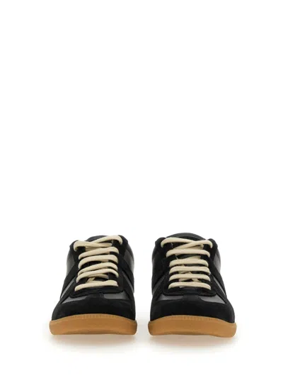 Maison Margiela Casual Low Top Sneakers With Suede Panels In Black