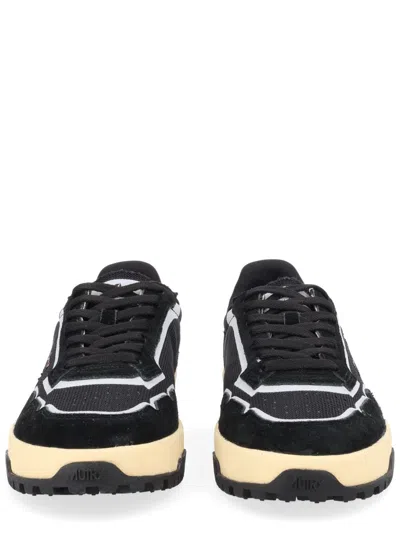 Autry Black Wildpace Low Sneakers In Black