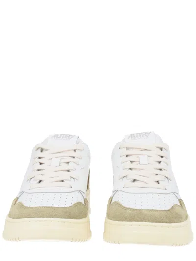 Autry Medalist Low Sneaker In White