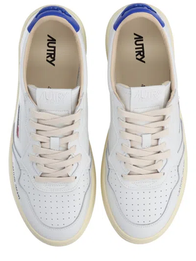 Autry Medalist Low Sneakers In Multi