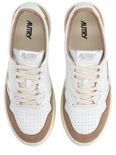 Autry Medalist Low Sneaker In Multi