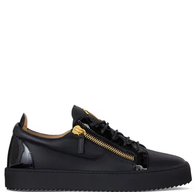 Giuseppe Zanotti Zip-detailed Low-top Sneakers In Black