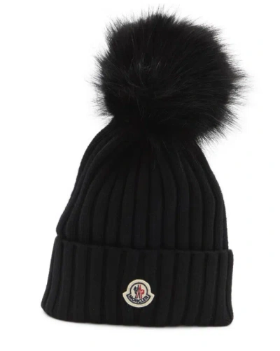 Moncler Ribbed Knit Wool Beanie With Faux Fur Pom-pom In Black
