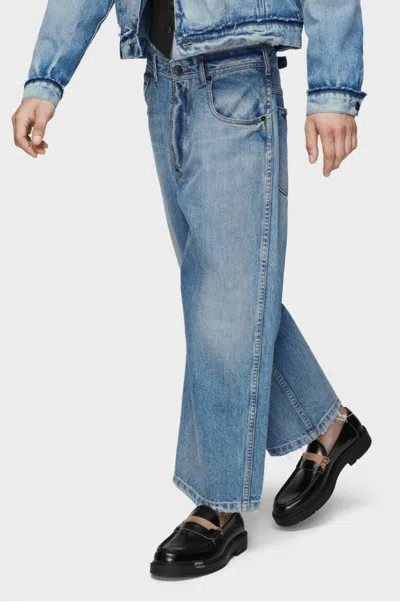 Maison Margiela Sophisticated Loafers For Men In Black