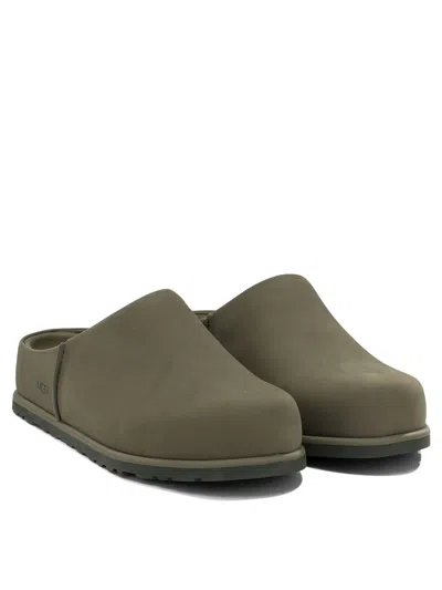 Ugg ® Men's Otzo Clog Nubuck Shoes In Burnt Olive In Green