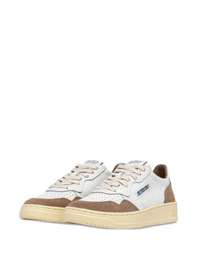 Autry 'medalist' White Low Top Sneakers With Logo Patch On Tongue And Side In Leather Blend Woman