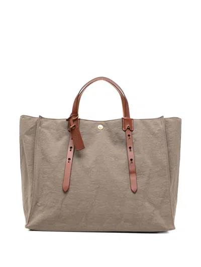 Roberta Pieri 罗伯塔·皮埃里 In Gray