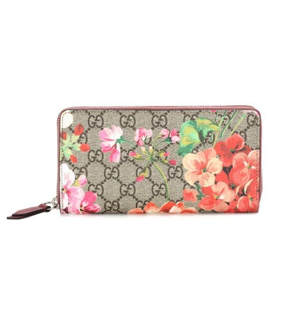 Shop Gucci Blooms Gg Supreme Coated-canvas Wallet In Leige Eloey
