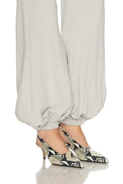 Norma Kamali Boyfriend Puff Jog Sweatpants Light Heather Grey In White
