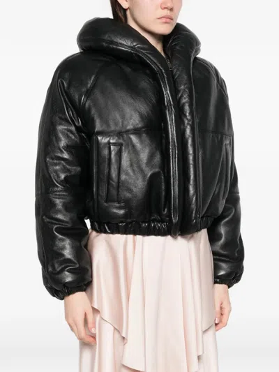 Chloé Short Puffer Jacket In Leather In Black