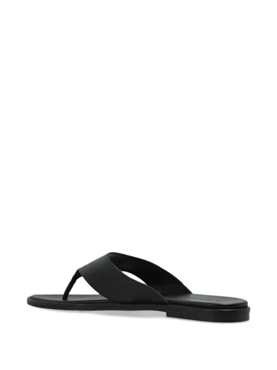 Aeyde Minimalist Wide Strap Toe Post Sandals In Black
