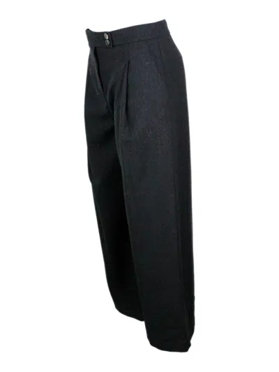 Eleventy Trousers In Black