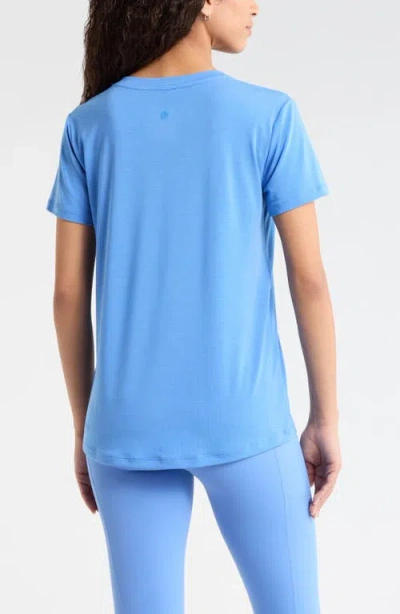 Zella Breathe Active T-shirt In Blue
