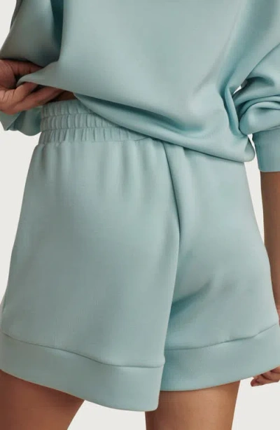 Varley Atrium Drawstring Shorts In Blue