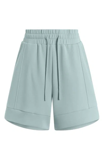 Varley Atrium Drawstring Shorts In Blue