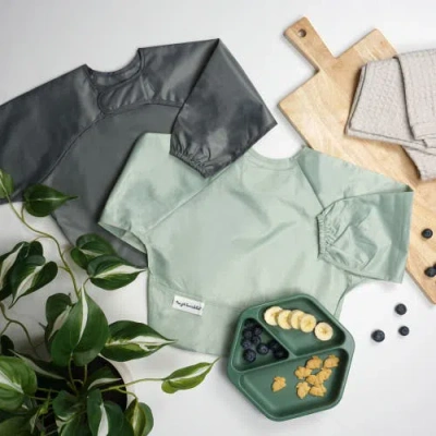 Tiny Twinkle Mess-proof/waterproof 2-pack Long-sleeve Bib In Green