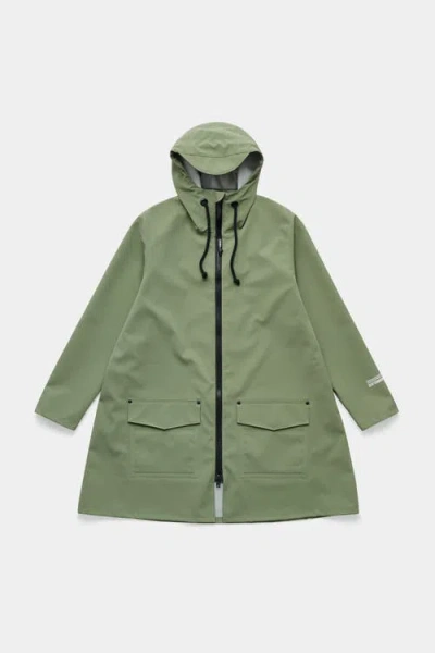 Stutterheim Mosebacke Patch Matte Raincoat In Green