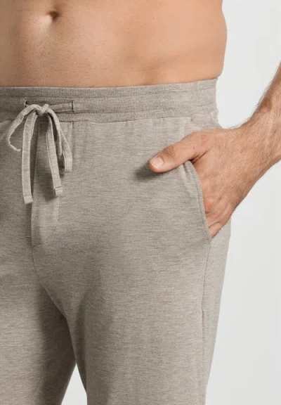Hanro Urban Casuals Linen Blend Drawstring Shorts In Neutral