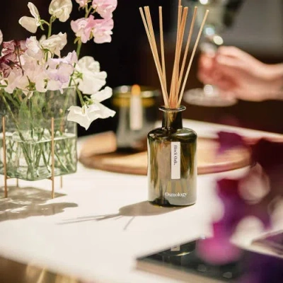 Osmology Black Oak Reed Diffuser In Black