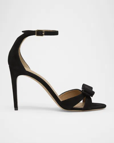 Ferragamo Roxy 90 Vara Bow Suede Sandals In Black