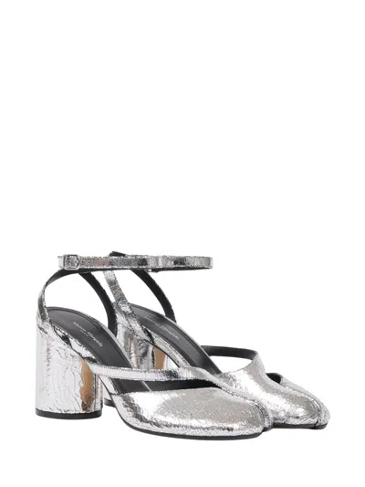 Maison Margiela Tabi Broken Mirror Leather Split-toe Pumps In Metallic
