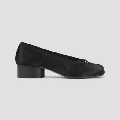 Maison Margiela Split-toe Design Black Lambskin Pumps With Calfskin Lining