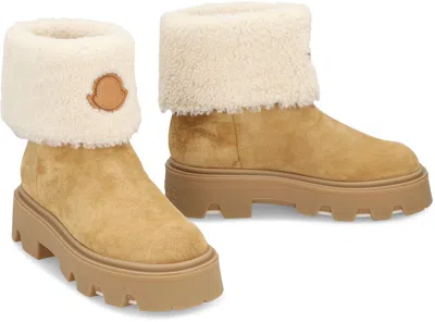 Moncler Aurea Mini Ankle Boots In Suede Leather And Shearling In Brown