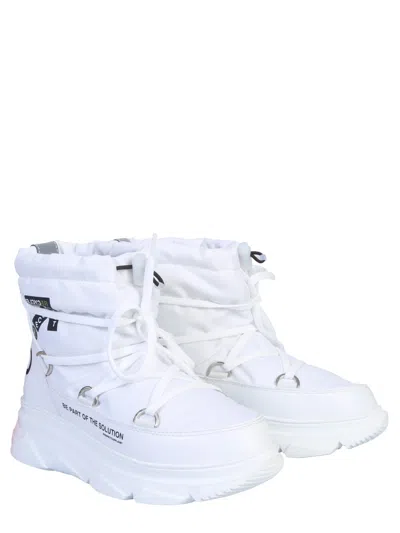 Forward Lace-up Platform Boots In White