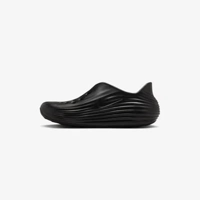 Nike Reactx Rejuven8 Sneakers In Black