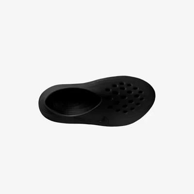 Nike Reactx Rejuven8 Sneakers In Black
