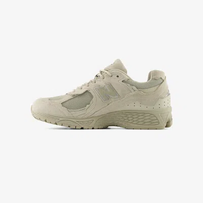 New Balance Sand Suede And Mesh 2002dx Protection Pack Sneakers In White
