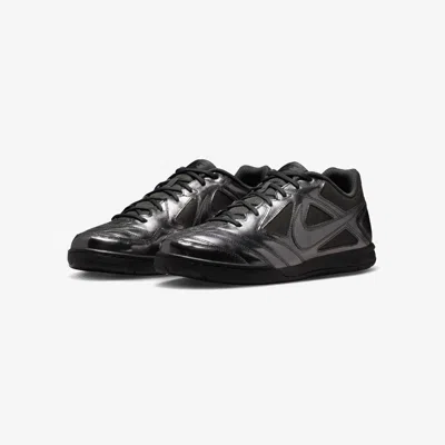Nike Gato Lv8 Soccer Sneaker In Black