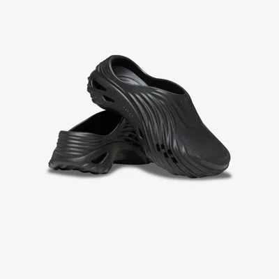 Crocs Echo Wave In Black