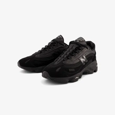 New Balance Unisex 1000 Sneakers In Multi