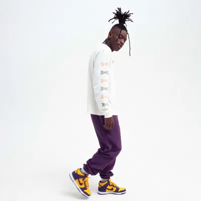 Sns Squeeze Long Sleeve Tee In White