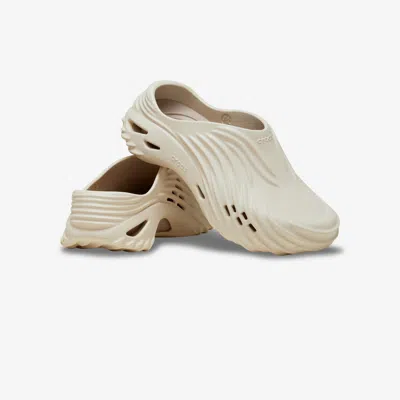 Crocs Echo Wave In Multi