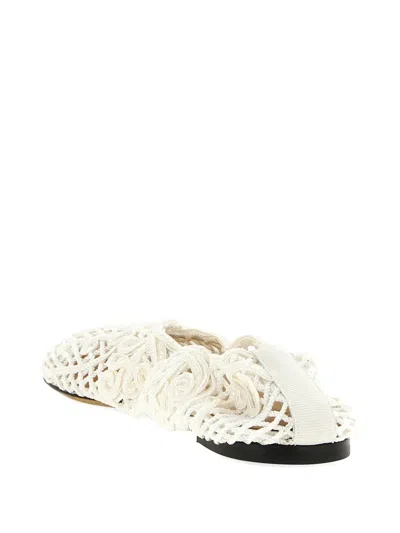 Odissi Iris Flat In White