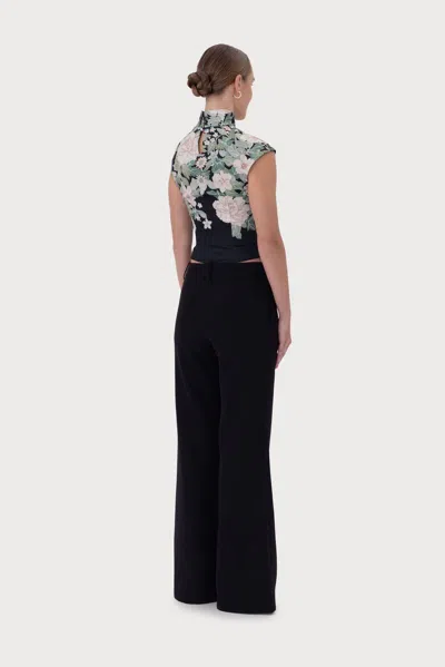 Sau Lee Dara Top In Multi