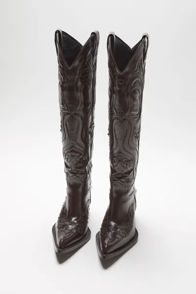 Acne Studios Pointed-toe Boots In Black