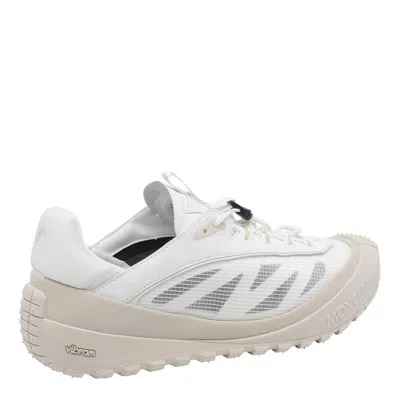 Moncler Trailgrip Lightweight Sneakers For Men In White