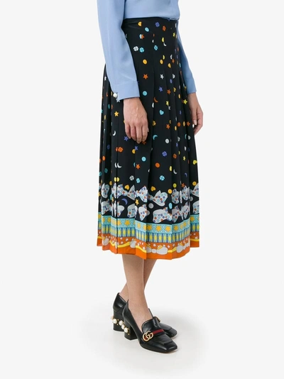 Shop Gucci Printed Pleated Skirt In Black