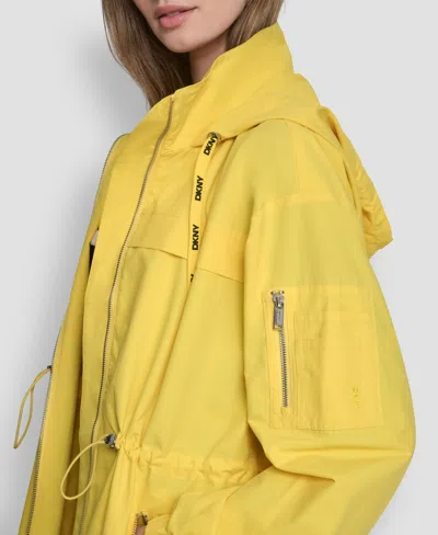 Dkny 1989 Logo Walker Anorak In Yellow