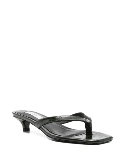Totême Minimalist Black Leather Thong Sandals With Square Toe And Low Heel In Multi