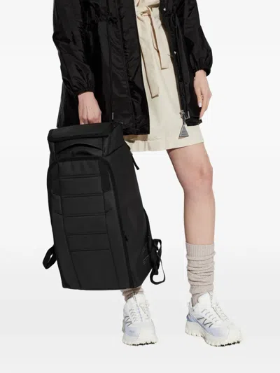 Db 30l Hugger Backpack In Black
