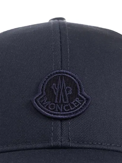Moncler Embroidered Logo Patch Adjustable Baseball Cap In Metallic