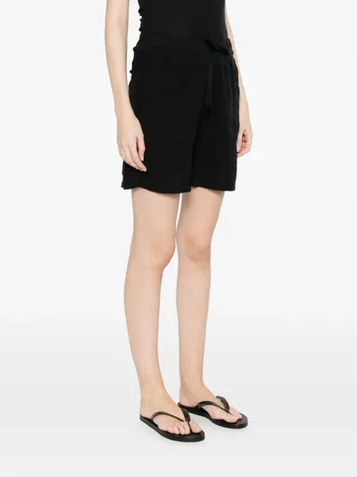 Deha Drawstring Pocket Shorts In Black